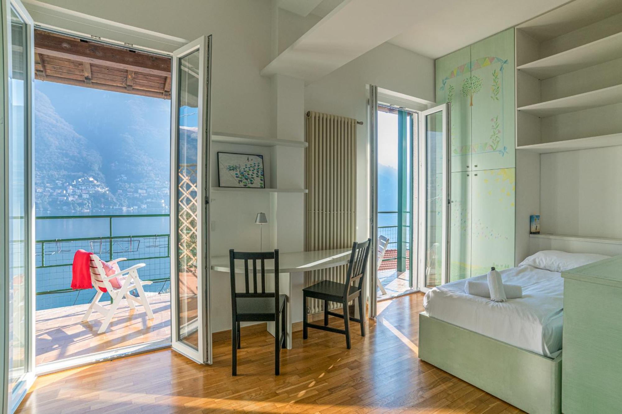 Casa Bambu - Splendida Vista Lago E Posto Auto Laglio Buitenkant foto