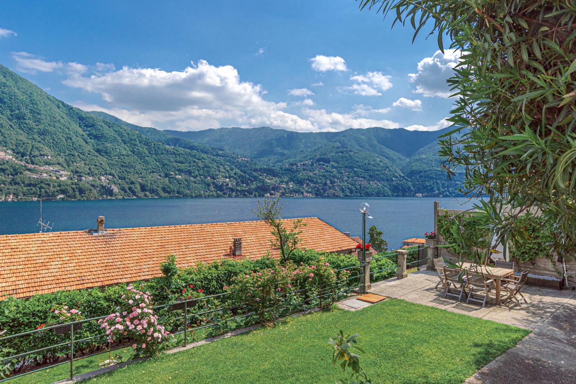 Casa Bambu - Splendida Vista Lago E Posto Auto Laglio Buitenkant foto