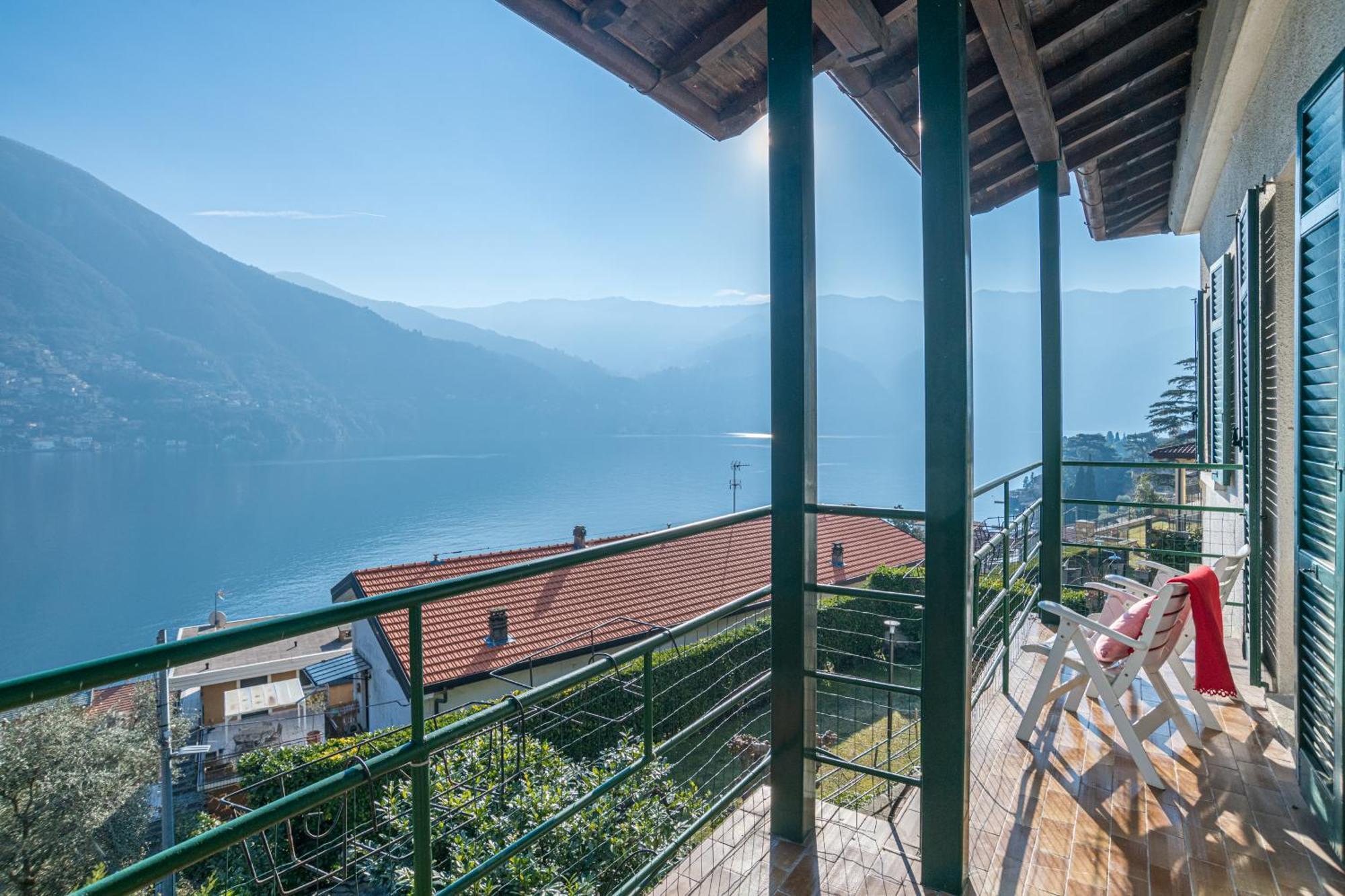 Casa Bambu - Splendida Vista Lago E Posto Auto Laglio Buitenkant foto