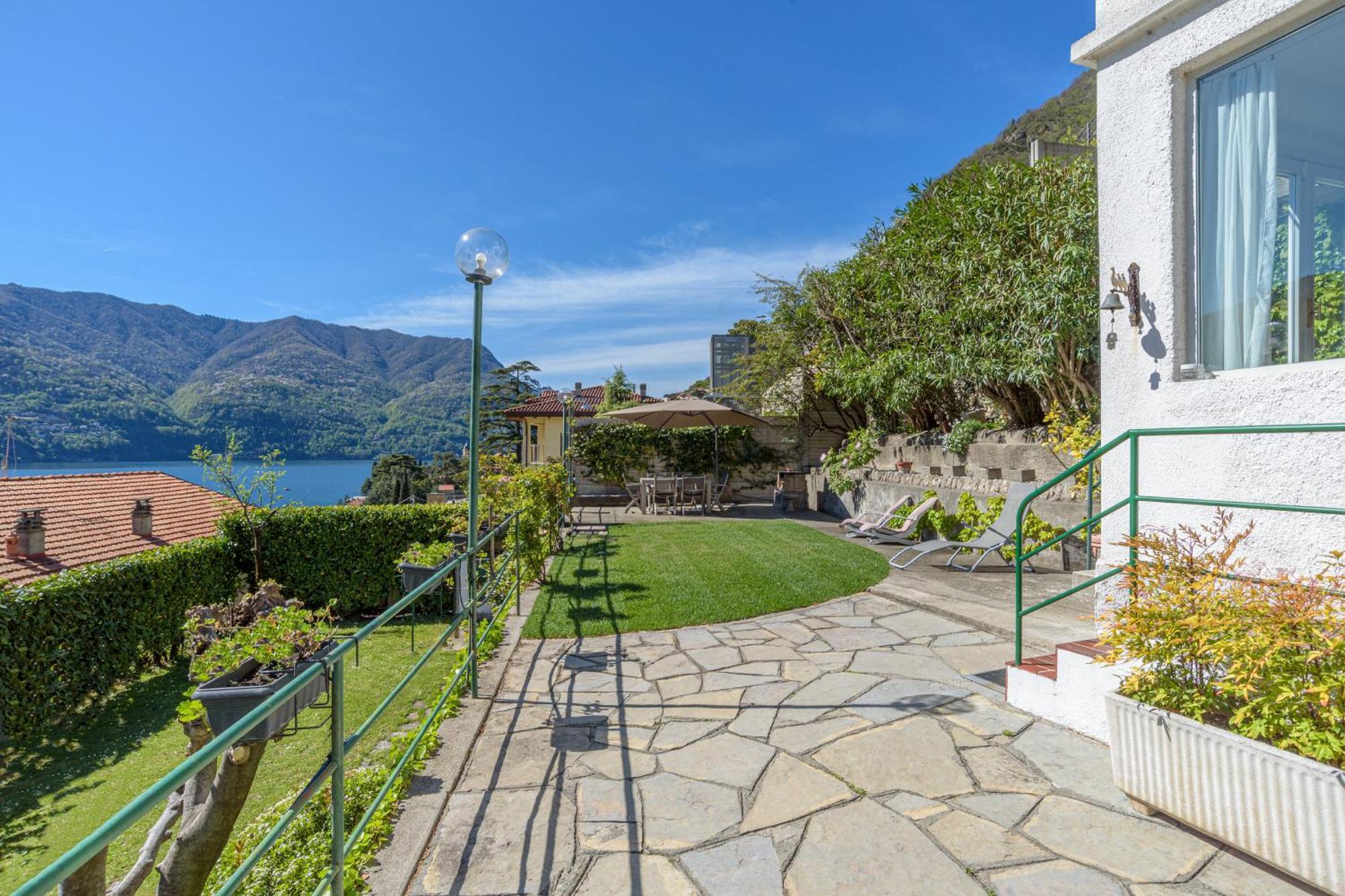 Casa Bambu - Splendida Vista Lago E Posto Auto Laglio Buitenkant foto